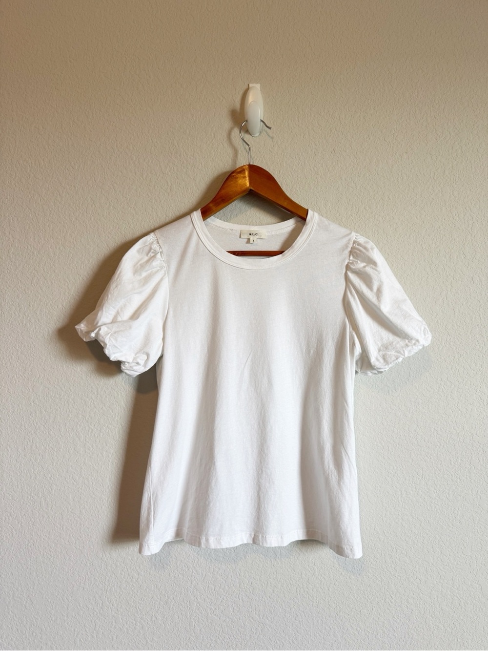 ALC Women's White Poole Puff Sleeve Feminine Classic Top Size Small